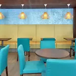Ralitsa Aquaclub Αλμπένα