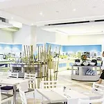 Ralitsa Aquaclub Αλμπένα