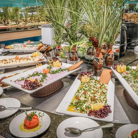 Ralitsa Aquaclub Готель