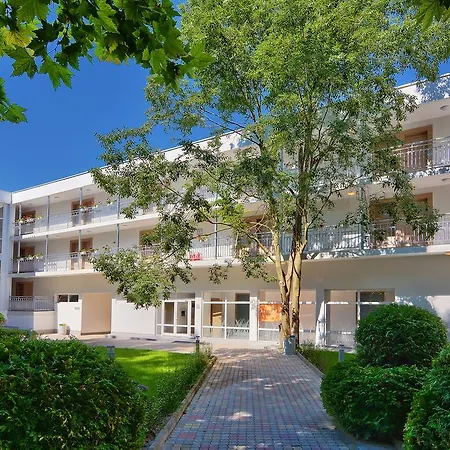 Готель Ralitsa Aquaclub 4*