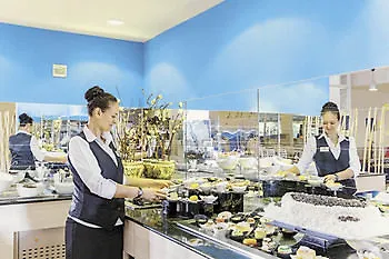 Ralitsa Aquaclub Готель 4*