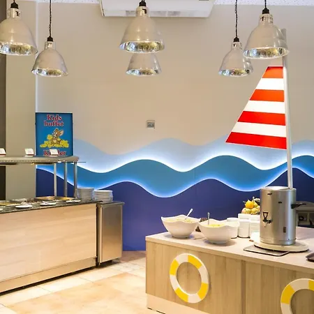 Ralitsa Aquaclub 4* Albena