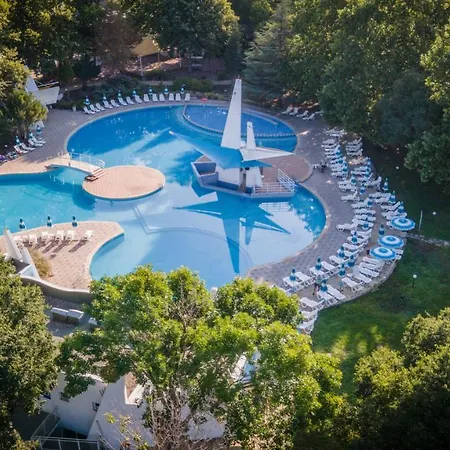 Hotel Ralitsa Aquaclub 4*