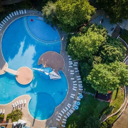 Hotel Ralitsa Aquaclub 4*