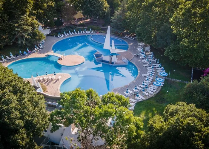 Hotel Ralitsa Aquaclub 4*