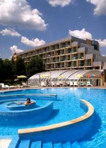 Ralitsa Aquaclub Hotel 4*